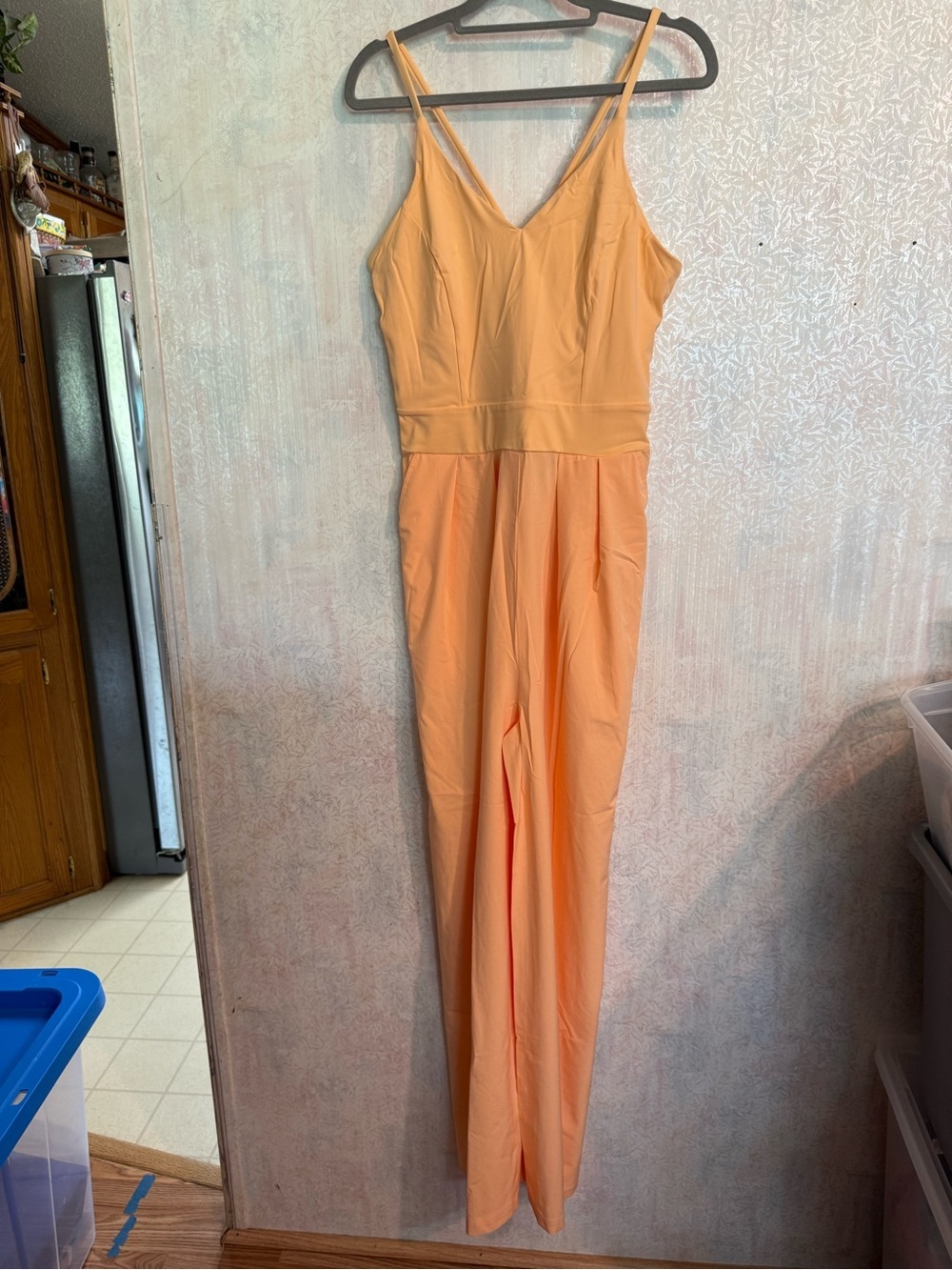 HALARA Breezeful Peach V-Neck Sleeveless, Pockets, Side Zip Jumpsuit, Med Tall